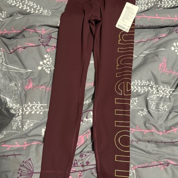 Limited Edition Lululemon wunder under leggings size 8 burgundy gold NWT - Picture 1 of 3
